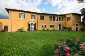 Foligno Apartment | Casa dei Lecci "Appartamento Raffaello"