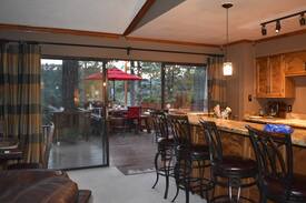 Alto House | BRENTWOOD VIEWS.....Sierra Blanca Views & Pines!