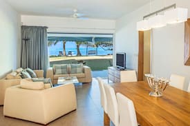 Roches Noires Apartment | Wait-N-Sea Villa