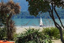 Mahau Sound Cabin | Ohingaroa Bay Cabins at the beach