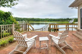 Long Beach House | The Ferguson Cottage-Serenity