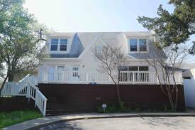 Oak Cliff House | Dallas R&R House/ Private Room 5