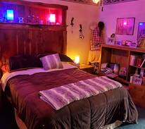Dawson House | Memories Suite at Liberty Hill HideAway
