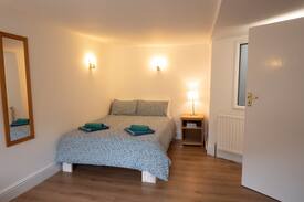 Woodbury House | Peaceful Country Cottage in Beautiful East Devon