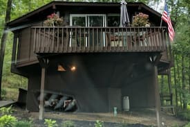 Bedford Cabin | Rustic Round House Near Historic Bedford, PA
