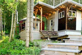 Golden Other | Two Ravens Yurt: Romantic, Modern, Eco-Friendly.