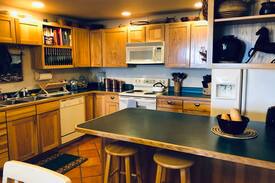 Meeker House | The Aspens Lodge - Live Your Outdoor Dreams