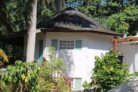 Reading Cabin | Spring Garden Cottage, Montego Bay, Jamaica