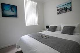 Toongabbie Apartment | Furnished Accommodation at Toongabbie