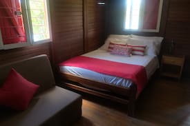 El Penol Cabin | Cabaña Roja 5 personas Marina Navegar - Guatapé
