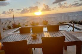 Ocean City Villa | Cliff Edge Villa - Peace of Sea