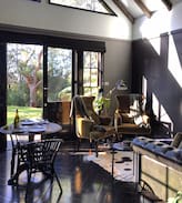 Coledale Villa | The Black Chapel. Peaceful, bush and beach retreat