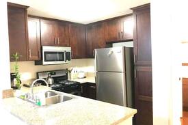 Wilshire Center Apartment | #2 Koreatown close to Vermont station 1 parking
