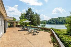 Chickamauga Lake House | Hiwassee Hideaway: Private Riverfront & Golfing