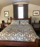 Meadow Lakes Cabin | Lalen Lake B & B, a cozy lakefront cabin.