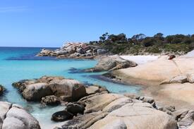 Binalong Bay House | Bay of Fires - Beachfront - Sloop Cottage