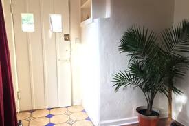 Sunland-Tujunga Apartment | Guest House / Writers Retreat