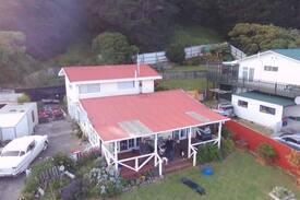 Palliser Bay House | Lake Ferry/Onoke