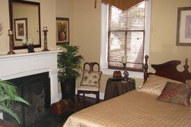 Olde Town Augusta Hotel | The Telfair Inn (aka, The Olde Town Inn) - Augusta
