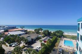 Indian Rocks Beach Apartment | Camaron Cove Resort