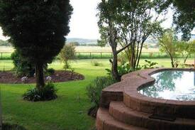 Magaliesberg Bed & Breakfast | NANABE GUEST LODGE