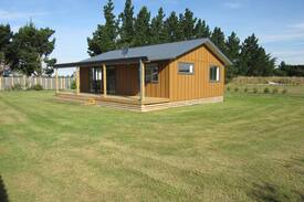Glenavy Cabin | Glenavy Waitaki River Cottage