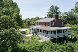 Piper Gap Bed & Breakfast | The Crest at Pipers' Gap a B&B / #20448