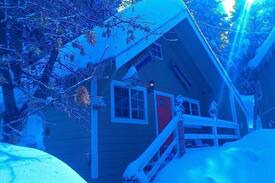 Arrowbear Lake House | The Little Bird Lodge Fresh Summer Cabin