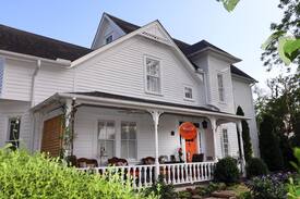 Lynn House | The Wilcox on Melrose - The Wilcox Room