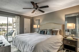 Socastee Apartment | INTRACOASTAL WATERWAY FUN Bring or rent a boat or jetski WATERFRONT POOL