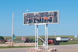 Newell Hotel | High plains Inn nice quiet nights stay