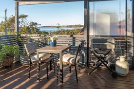 Mollymook Beach Apartment | Mollymook Beach - Lou's Loft -Ocean Views