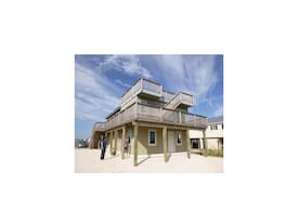 Little Egg Harbor House | Breezy Beautiful Bay Front Property
