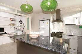 Hawthorn House | Holiday Home @ 4/69 Wattle road Hawthorn