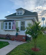 Tangier House | Waterman’s Hideaway, Tangier Island Chesapeake Bay