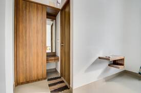 Mandavi Apartment | Elite 2BHK Home near Anumundai beach - Marked Down