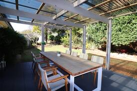 Port Macquarie House | Connies Cottage at Flynns Beach