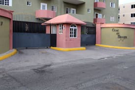 Eden Gardens Apartment | Casa De Baron Apt - New Kingston