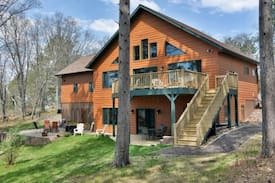 Minong House | Lazy Dog Lodge - Minong Flowage Lakefront Home