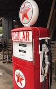 Newport House | 1950’s Texaco station route to pigionforge 25 min