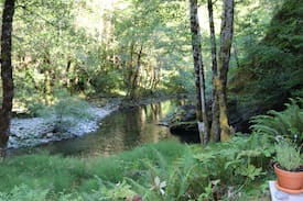 Crescent City Cabin | The Emerald Outpost - off-grid gateway to SRNF