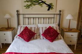 Fowey Cabin | Caffa Mill Cottage - Cornish cottage with views