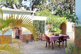 Trinidad House | Hostal Bartender’s Cadalso (2 Habitaciones)
