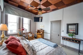 Americus Apartment | AMERICUS THE BEAUTIFUL - Historic Downtown Loft
