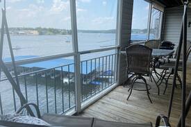 Osage Beach Apartment | Luxurious Lakeside Condo MM19 Across from Dog Days