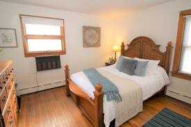Bethel House | Trudy’s Country Retreat: A mile from Bethel Woods