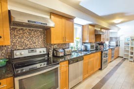 Capitol Hill Hotel | Awaken the Dawn Bunks&Breakfast (Capitol Hill) 2-2