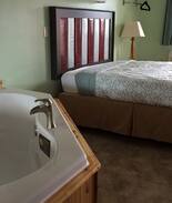 Norristown Hotel | The Chateau Suites at Valley Forge - Dream Suites