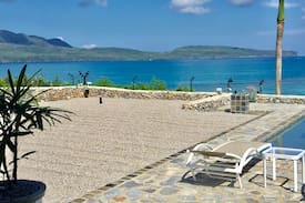 Las Galeras House | JAVO BEACH : the Grange