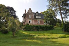 Epouville House | Manoir de Préfontaine